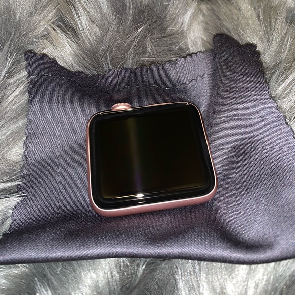 ❌SOLD❌APPLE WATCH SERIES 2 42mm - Picture 2 of 4